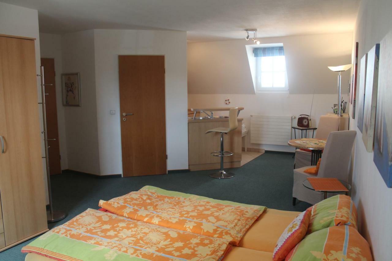 Faehrhaus Ferienwohnung Саарбург Екстер'єр фото